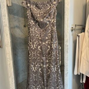 Tadashi Shoji Silver Gown size 6 brand new